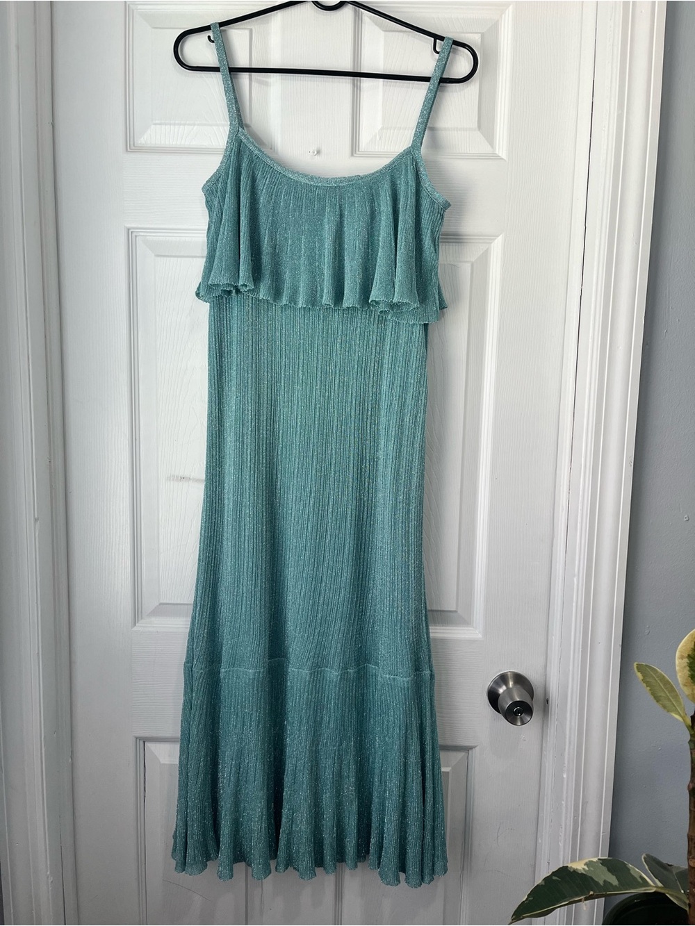 Zara Seafoam Green Ruffle Midi Dress - Picture 2 of 6
